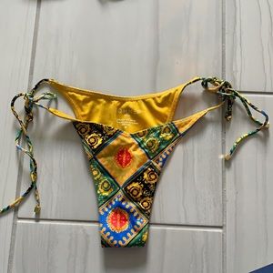 SOMMER SWIM/ Kendall Jenner Swimsuit NEVER WORN